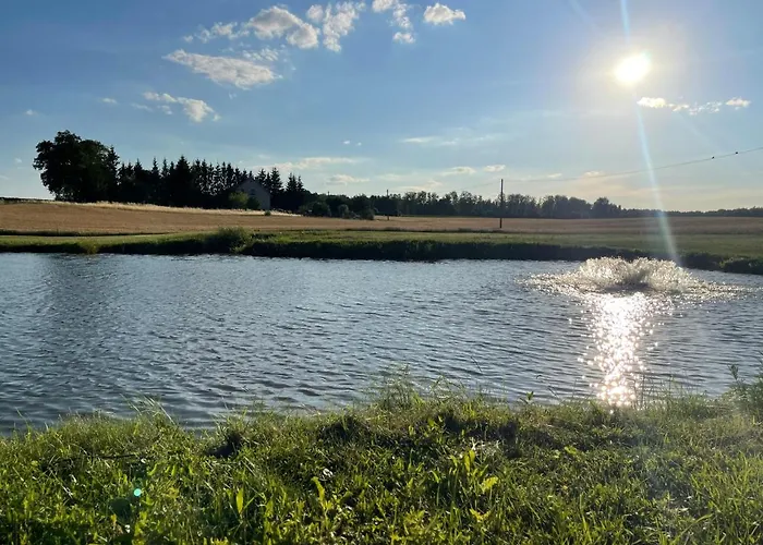 Domki Nad Malowniczym Stawem / Raj Dla Wedkarzy / Mazury