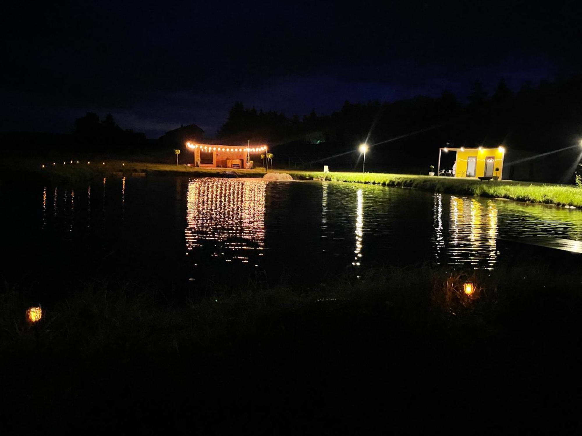 Nad Malowniczym Stawem / Raj Dla Wedkarzy / Mazury *